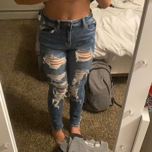 american eagle straight leg ripped jeans